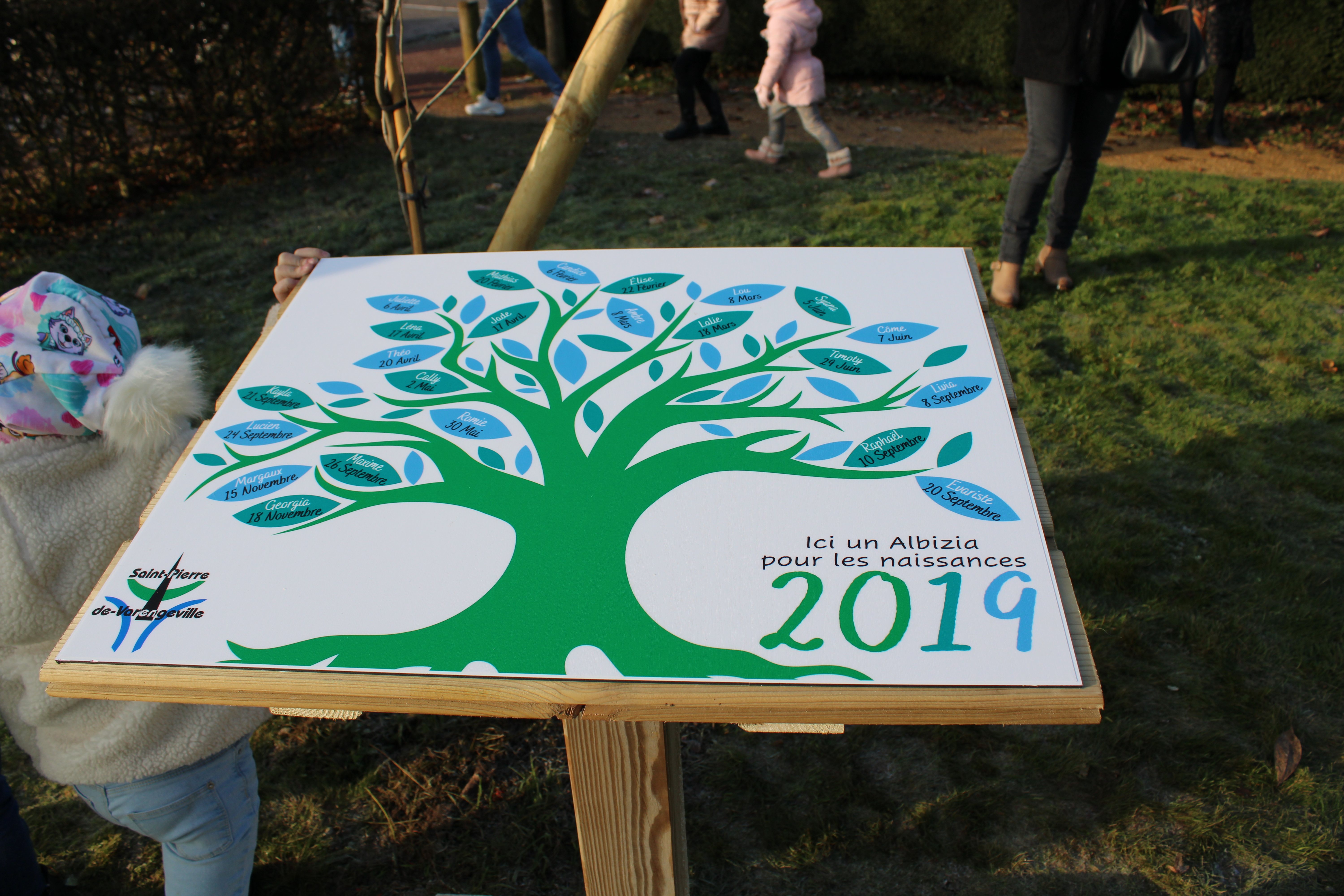 panneau naissance 2019 "un arbre, un enfant" à Saint-Pierre-de-Varengeville
